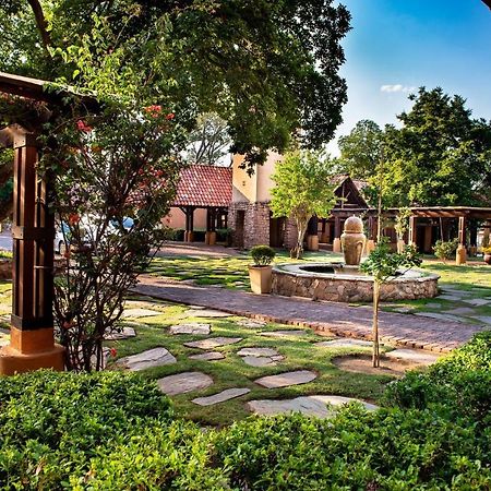 Lombardy Boutique Hotel & Conference Venue Pretoria-Noord Zewnętrze zdjęcie
